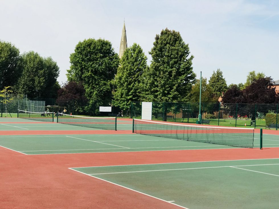 Weybridge Tennis: Tennis In The Park Weybridge Children s Lessons